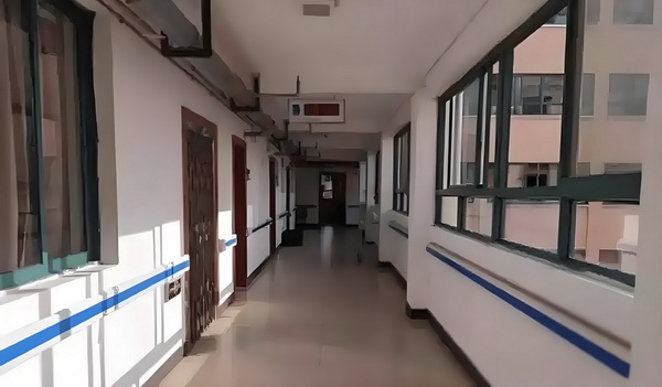 仅一周董璇二婚老公就被扒干净，她又看走眼了？